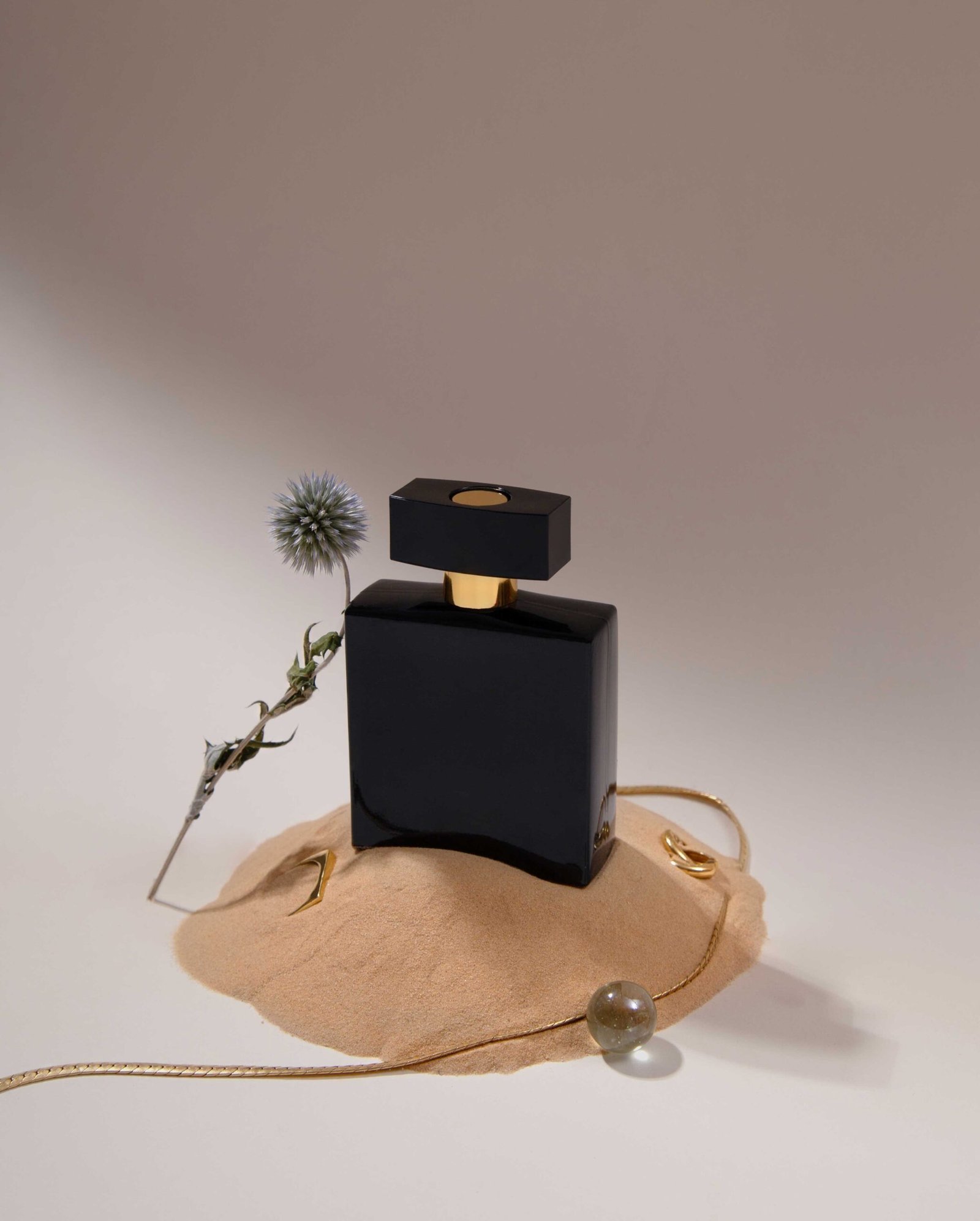 Black-parfume-Kate-Ili3-1