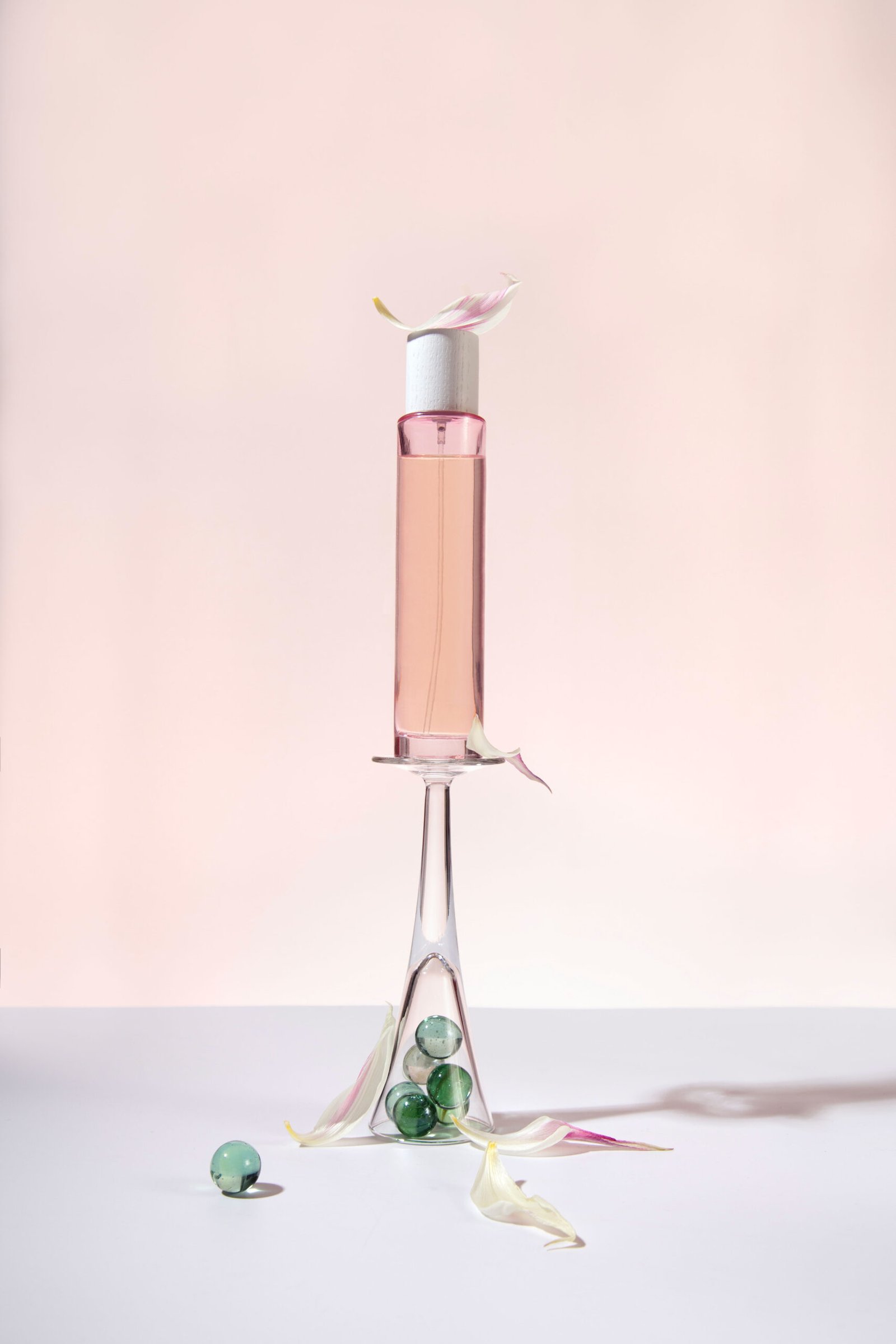 Cosmetic-product-Kate-Ili5