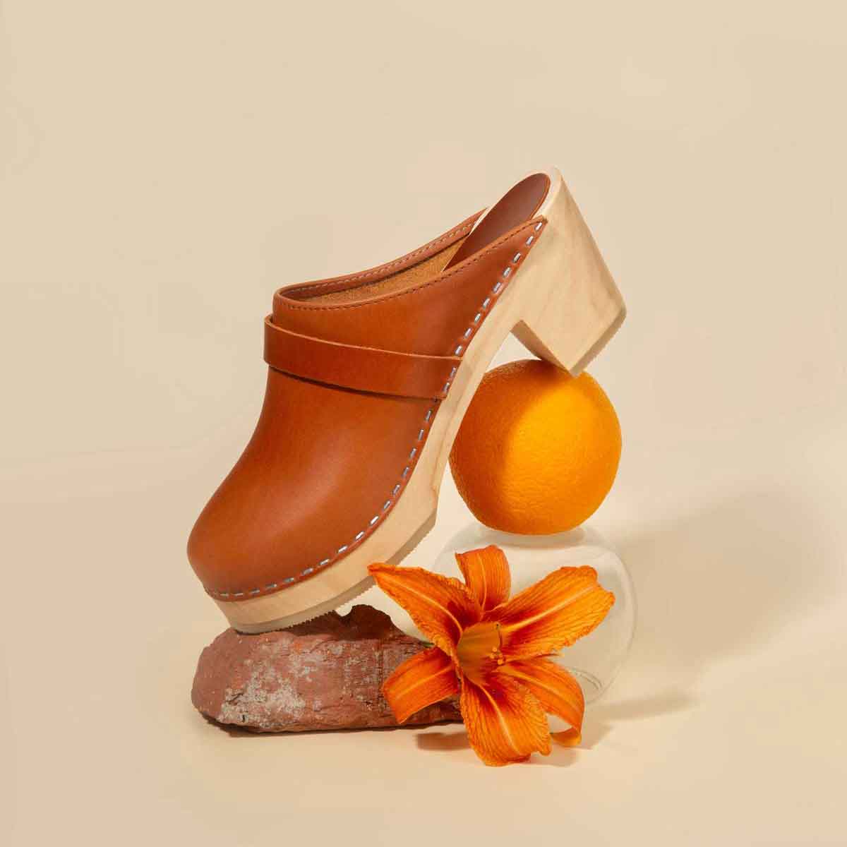 Kate-Ili—Clogs-1